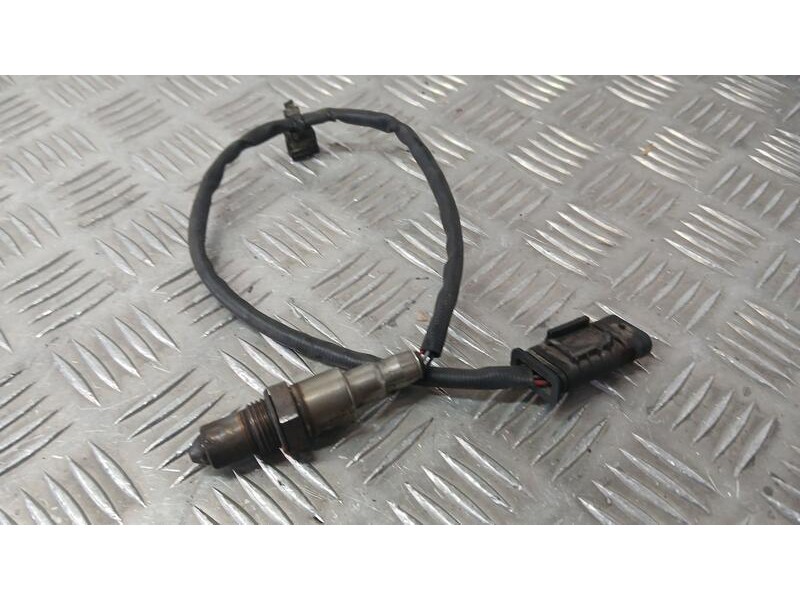Recambio de sonda lambda para bmw 1 (f20) 116 d referencia OEM IAM 8570689 CLAVIJA TOCADA 0281004442