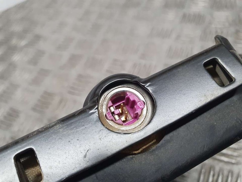 Recambio de airbag lateral trasero izquierdo para mercedes-benz clase m (w163) 400 cdi (163.128) referencia OEM IAM A1638600605 