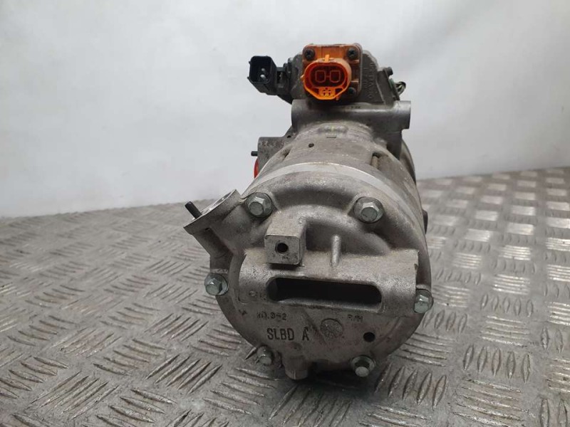 Recambio de compresor aire acondicionado para hyundai ioniq klass hybrid referencia OEM IAM CA600CWFAA11 97701G2000 