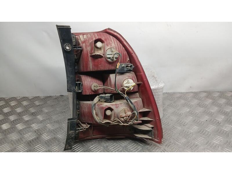 Recambio de piloto trasero izquierdo para kia sportage concept referencia OEM IAM 924011F011  