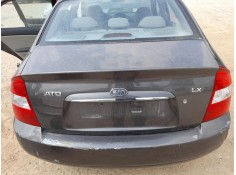 Recambio de tapa maletero para kia cerato i sedán (ld) 1.6 referencia OEM IAM 692002F581  