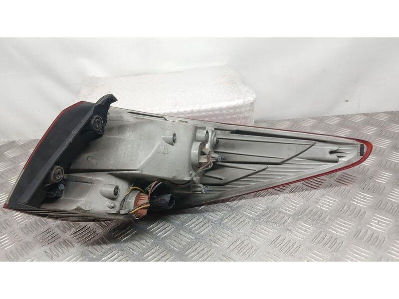 Recambio de piloto trasero izquierdo para hyundai ix35 classic 2wd referencia OEM IAM 924012Y000 EXTERIOR ROZADO 