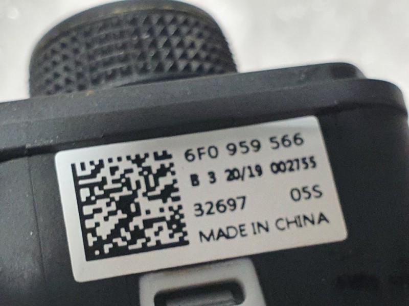 Recambio de mando retrovisor para seat ibiza (kj1) reference referencia OEM IAM 6F0959566  