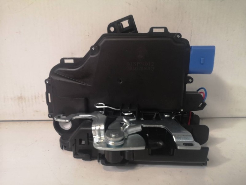 Recambio de cerradura puerta delantera derecha para seat altea (5p1) referencia OEM IAM 3B1837016AQ  CLAVIJA AZUL 8 PINS