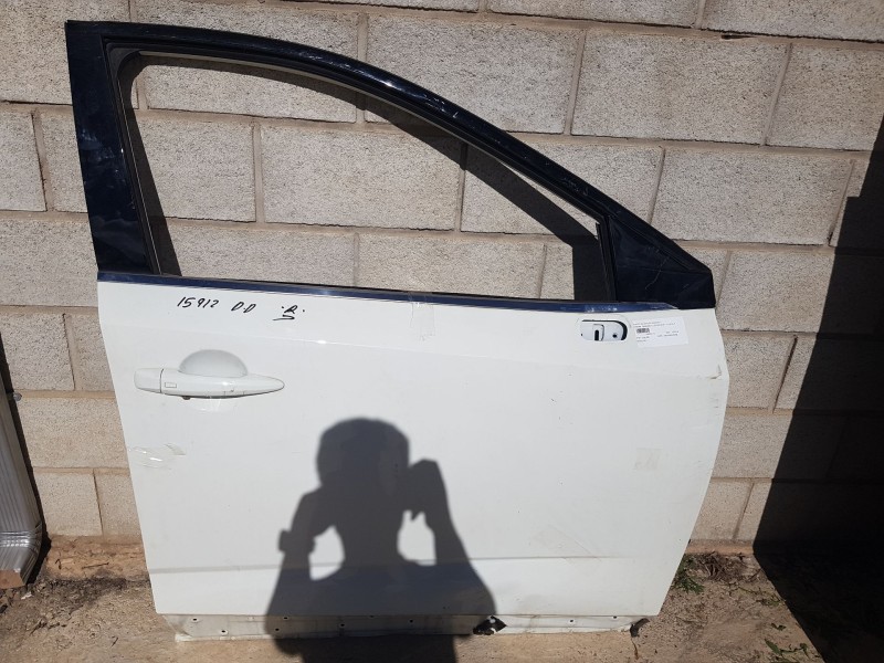 Recambio de puerta delantera derecha para nissan qashqai (j12) acenta+ referencia OEM IAM H01006UAMA  TOCADA