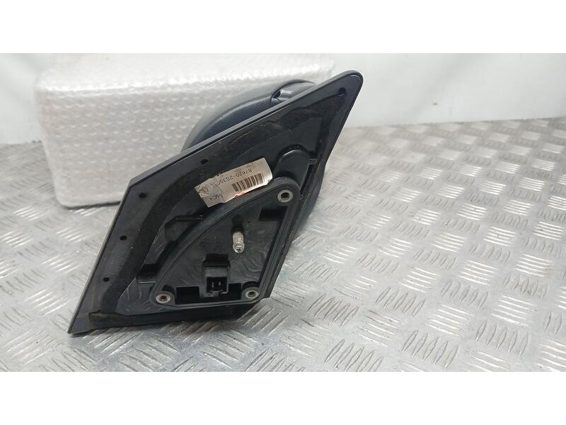 Recambio de retrovisor derecho para hyundai ix35 classic 2wd referencia OEM IAM 876202S350 ELECTRICO CARCASA TOCADA VER FOTOS 