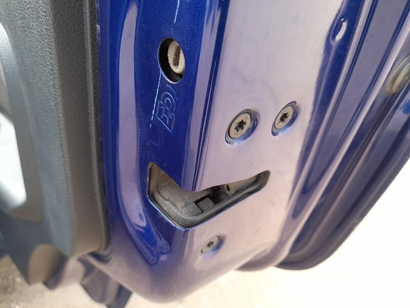 Recambio de cerradura puerta trasera derecha para ford ka+ iii (uk, fk) 1.2 ti-vct referencia OEM IAM 2435726  