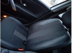 ASIENTO DELANTERO DERECHO 