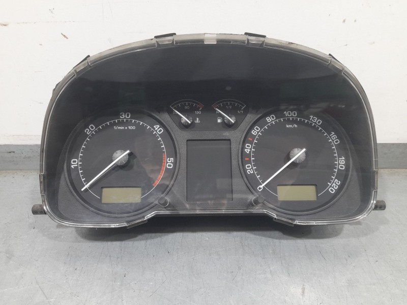 Recambio de cuadro instrumentos para skoda octavia combi (1u5) ambiente referencia OEM IAM 1U0920811F  