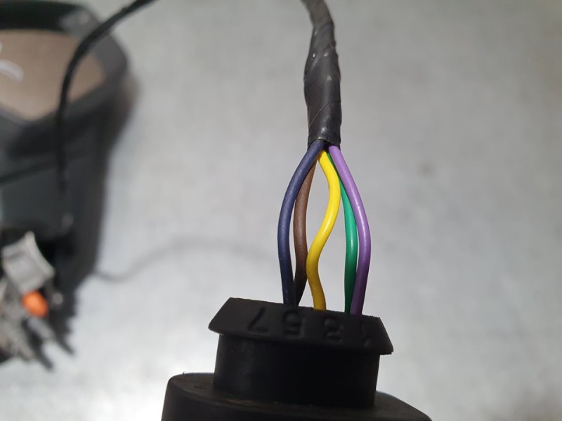 Recambio de retrovisor derecho para seat ibiza (kj1) reference referencia OEM IAM SIN REF  ELECTRICO 5 CABLES