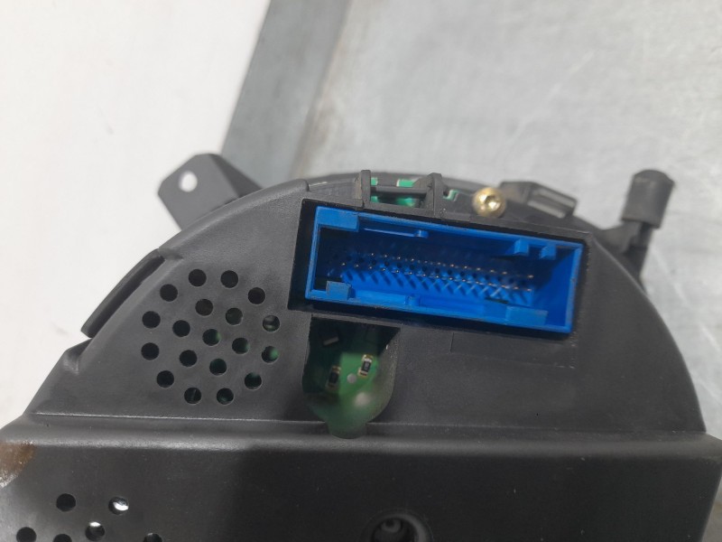 Recambio de cuadro instrumentos para skoda octavia combi (1u5) ambiente referencia OEM IAM 1U0920811F  