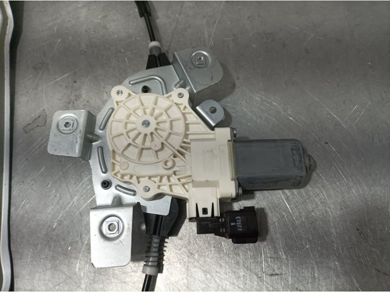 Recambio de elevalunas delantero derecho para ford tourneo courier (c4a) titanium referencia OEM IAM ET76A23200BS  ELECTRICO 6 P