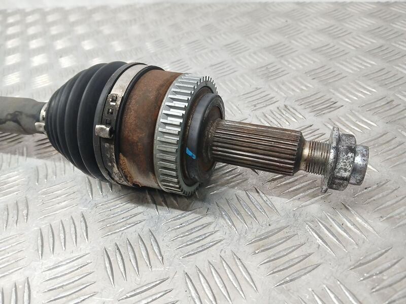 Recambio de transmision delantera derecha para hyundai ix35 classic 2wd referencia OEM IAM 495012Y900  