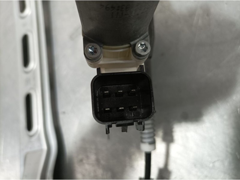 Recambio de elevalunas delantero derecho para ford tourneo courier (c4a) titanium referencia OEM IAM ET76A23200BS  ELECTRICO 6 P