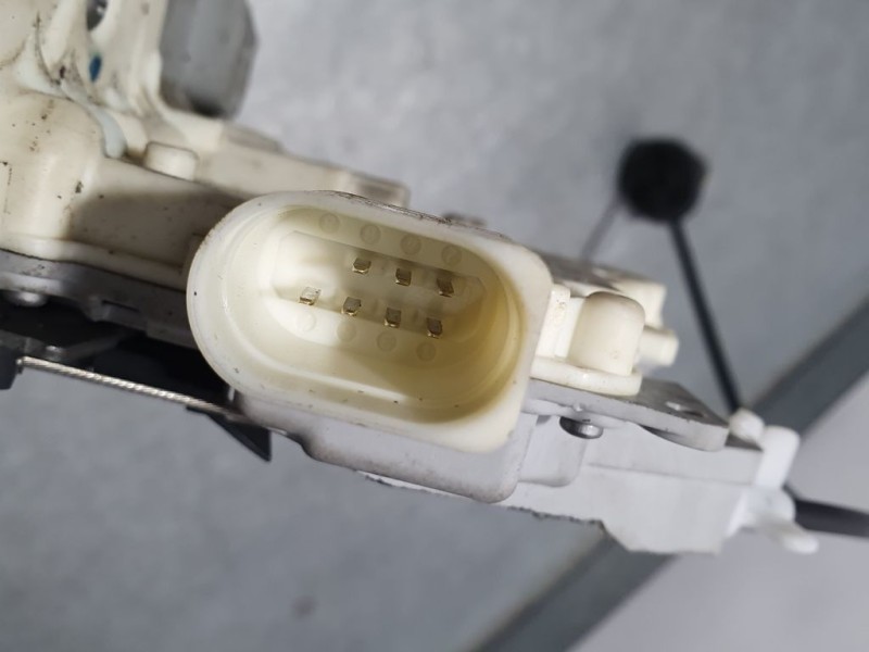 Recambio de cerradura puerta delantera derecha para porsche cayenne (typ 92aa) diesel referencia OEM IAM 8J837016A  ELECTRICO 7 