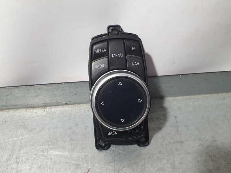 Recambio de mando multifuncion para bmw serie 5 lim. (f10) 2.0 turbodiesel referencia OEM IAM 6582932028802 19226310 