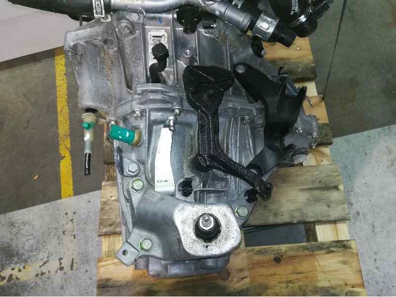 Recambio de caja cambios para nissan qashqai (j11) acenta referencia OEM IAM TL4126 B276122 6VELOCIDADES