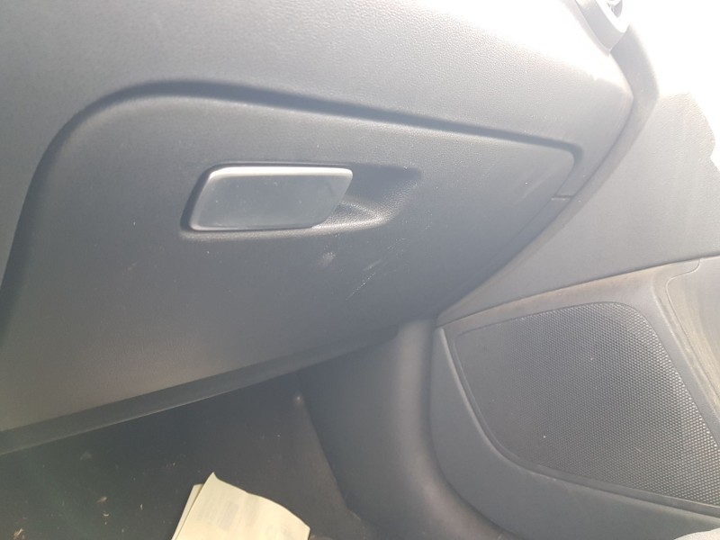 Recambio de guantera para audi a1 sportback (8xa, 8xf) 1.6 tdi referencia OEM IAM 8X18571044PK  