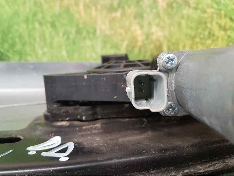 Recambio de elevalunas delantero derecho para nissan qashqai (j11) acenta referencia OEM IAM 807004EA1D 2 PINS ELECTRICO