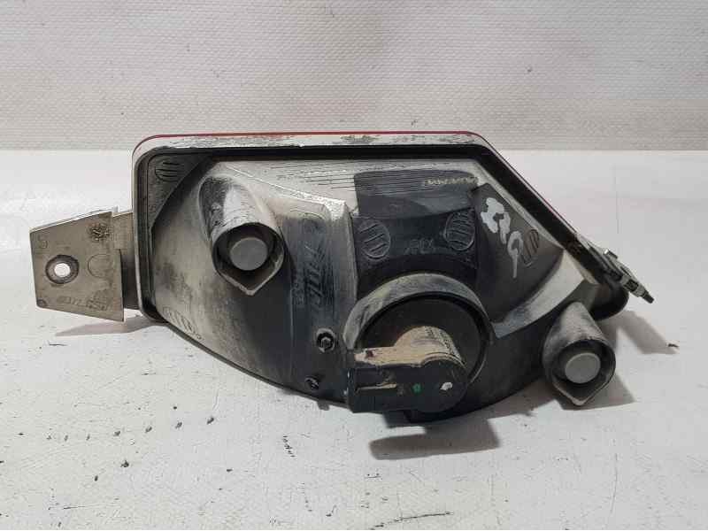 Recambio de faro antiniebla trasero izquierdo para fiat bravo (198) 1.9 dynamic multijet referencia OEM IAM   
