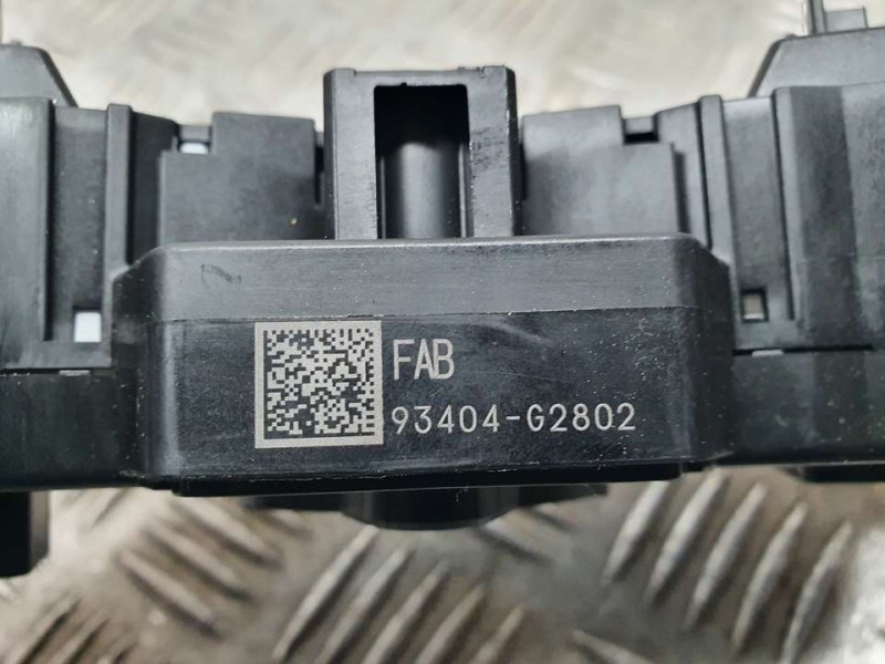 Recambio de mando luces y limpia para hyundai ioniq klass hybrid referencia OEM IAM 93404G2802  