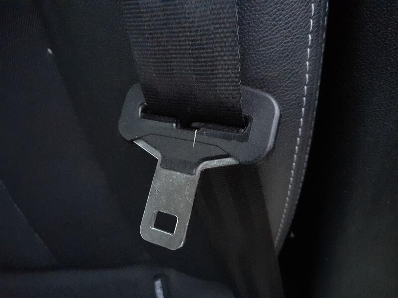 Recambio de cinturon seguridad trasero izquierdo para renault fluence (l3_) 1.5 dci (l30b) referencia OEM IAM 888400034R  