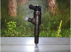 Recambio de inyector para peugeot bipper 1.4 hdi referencia OEM IAM 565889 0445110252 BOSCH