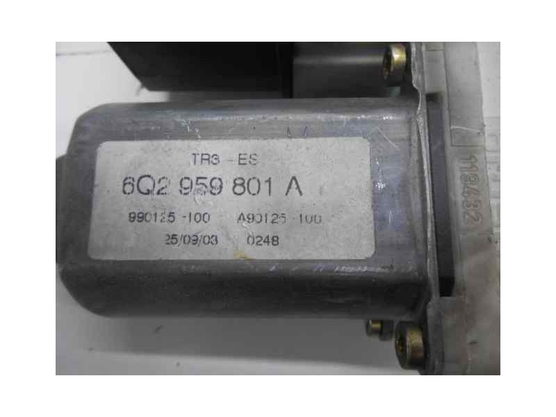 Recambio de motor elevalunas delantero derecho para seat ibiza (6l1) signo referencia OEM IAM 6Q2959801A  