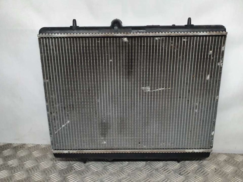 Recambio de radiador agua para citroën c4 berlina cool referencia OEM IAM 9657576580 993746N VALEO