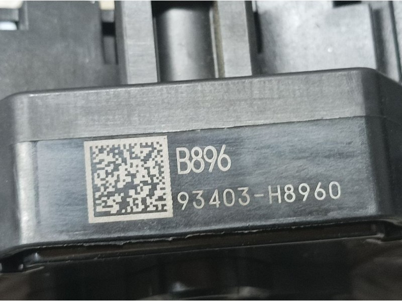 Recambio de mando luces y limpia para kia stonic (ybcuv) tech referencia OEM IAM 93403H8960  