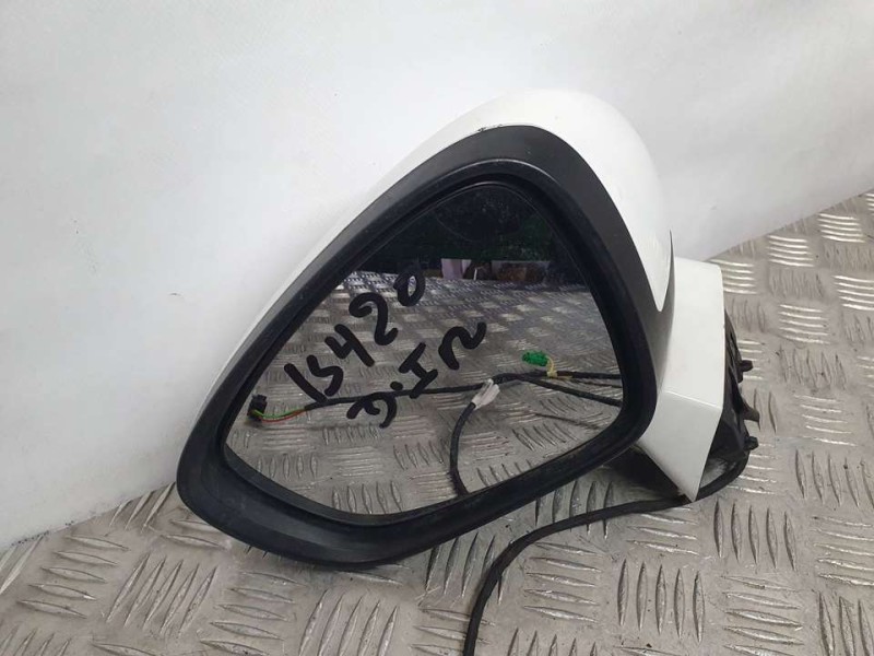 Recambio de retrovisor izquierdo para citroën c4 berlina cool referencia OEM IAM 9687130277  ELECTRICO 3 Y 2 CABLES