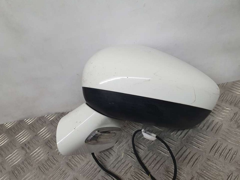 Recambio de retrovisor izquierdo para citroën c4 berlina cool referencia OEM IAM 9687130277  ELECTRICO 3 Y 2 CABLES