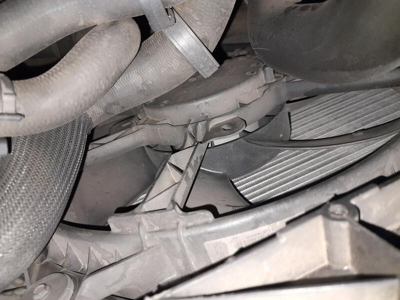 Recambio de electroventilador para renault fluence (l3_) 1.5 dci (l30b) referencia OEM IAM 214819402R  