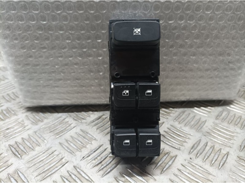 Recambio de mando elevalunas delantero izquierdo para kia stonic (ybcuv) tech referencia OEM IAM 93570H8000WK 4D64901000 