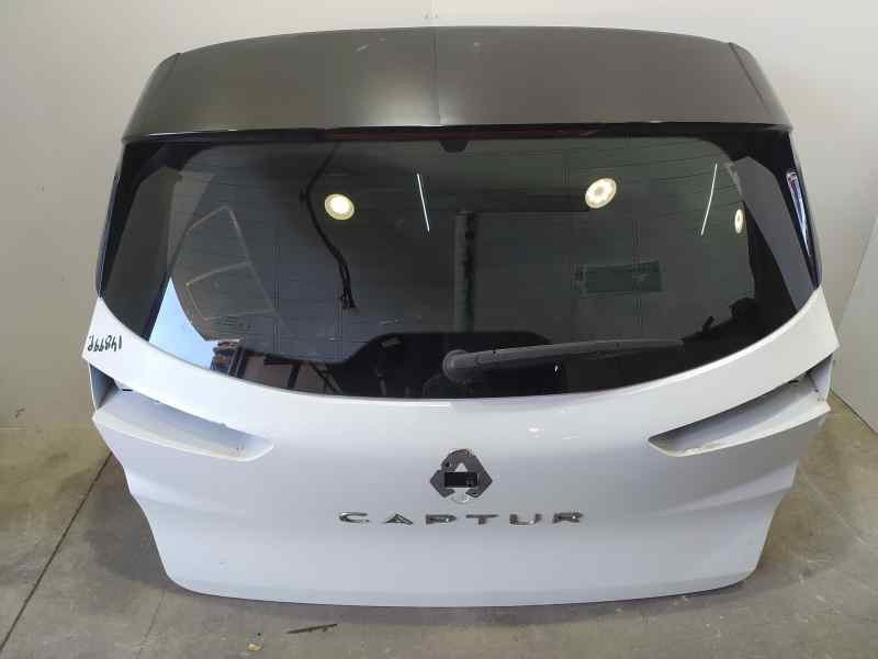 Recambio de porton trasero para renault captur ii experience referencia OEM IAM 901003784R  TOCADO- SIN LOGO