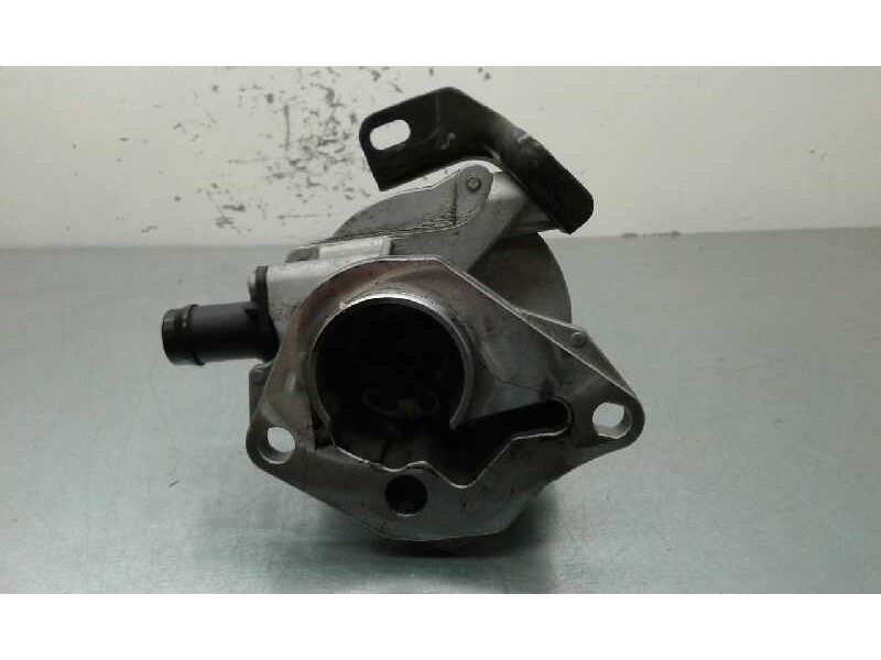 Recambio de depresor freno / bomba vacio para renault megane ii berlina 3p 1.5 dci diesel referencia OEM IAM 7006730300 82005778