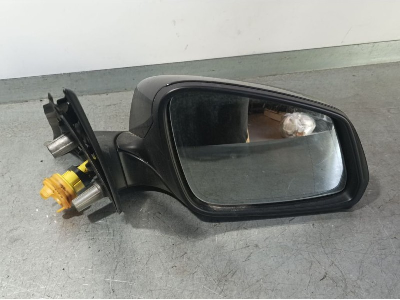Recambio de retrovisor derecho para bmw serie 5 lim. (f10) 2.0 turbodiesel referencia OEM IAM 3822386  ELECTRICO 3 Y 2 PINS