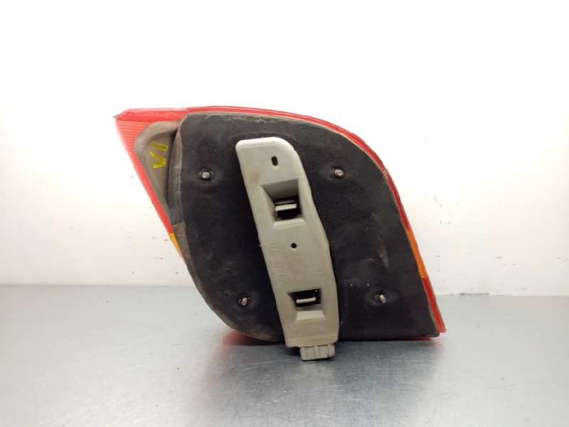 Recambio de piloto trasero derecho para ford fiesta berl./courier surf referencia OEM IAM   