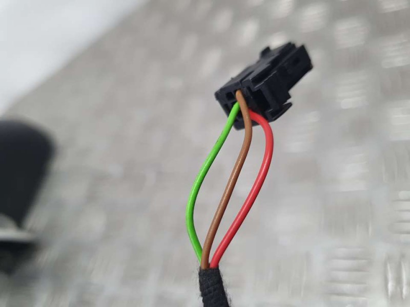 Recambio de retrovisor izquierdo para citroën c4 berlina cool referencia OEM IAM 9687130277  ELECTRICO 3 Y 2 CABLES