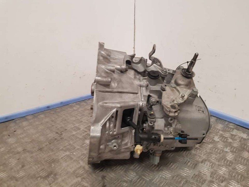 Recambio de caja cambios para citroën ds4 design referencia OEM IAM 20EA63 2820382 6VELOCIDADES