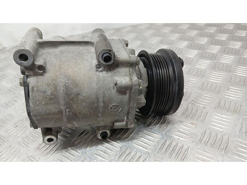 Recambio de compresor aire acondicionado para ford fiesta (cbk) trend referencia OEM IAM XS4H19D629AB  