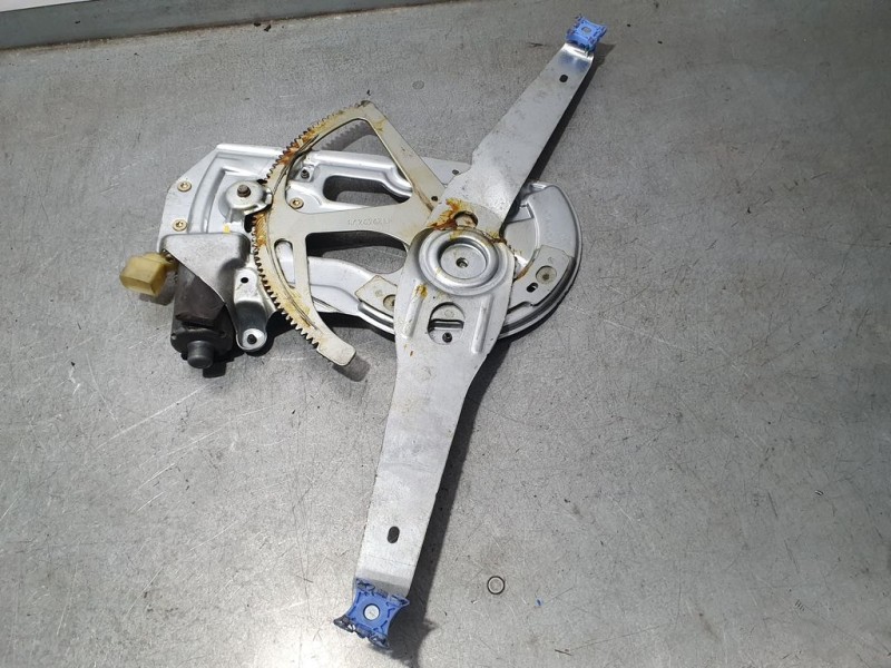 Recambio de elevalunas delantero izquierdo para volvo s60 berlina 2.4 (103kw) referencia OEM IAM 8626962  ELÉCTRICO 6 PINS