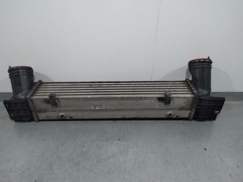 Recambio de intercooler para bmw serie 3 berlina (e90) 318d referencia OEM IAM 3093796 752491608 / 17517524916 modine