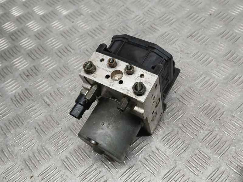 Recambio de abs para toyota corolla (e12) 2.0 d-4d sol berlina referencia OEM IAM 4454002030 0265225288 BOSCH