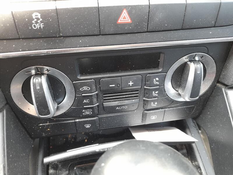 Recambio de mando climatizador para audi a3 (8p1) 1.6 tdi referencia OEM IAM 8P0820043BM  