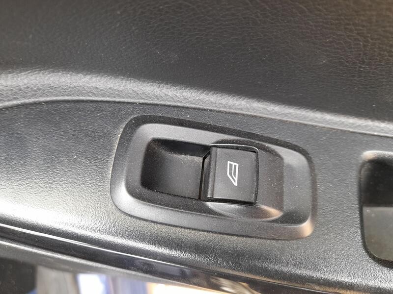 Recambio de mando elevalunas trasero derecho para ford ka+ iii (uk, fk) 1.2 ti-vct referencia OEM IAM 2016427  