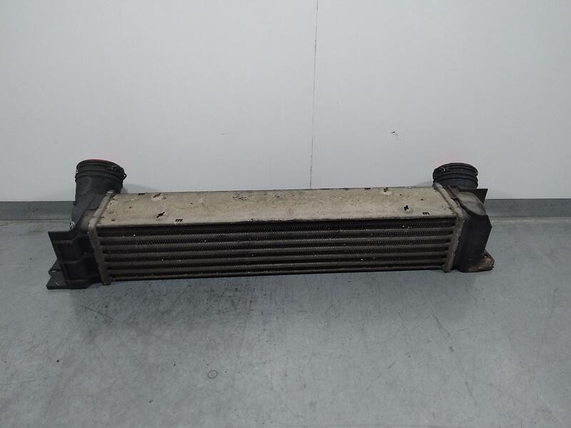 Recambio de intercooler para bmw serie 3 berlina (e90) 318d referencia OEM IAM 3093796 752491608 / 17517524916 modine
