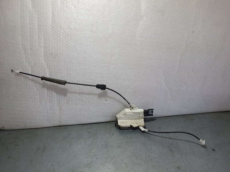 Recambio de cerradura puerta delantera derecha para peugeot 308 sw sport referencia OEM IAM 567147 A01545 6 PINES