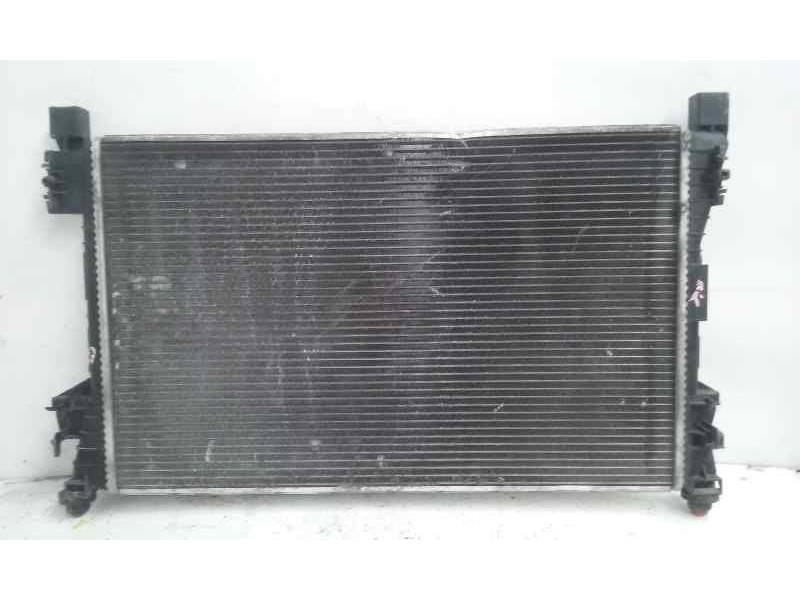 Recambio de radiador agua para mercedes-benz clase c (w203) sportcoupe 1.8 cat referencia OEM IAM 870899Z0 A2035001103 VALEO