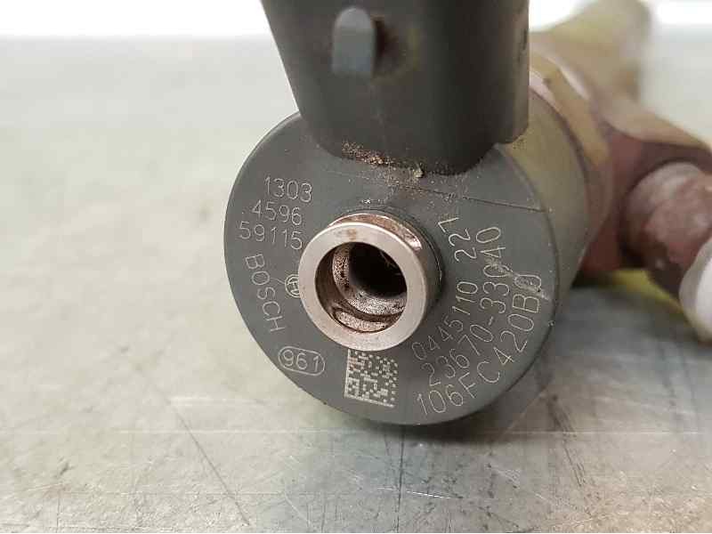 Recambio de inyector para toyota yaris (ncp1/nlp1/scp1) 1.4 turbodiesel cat referencia OEM IAM 2367033040 0445110227 BOSCH